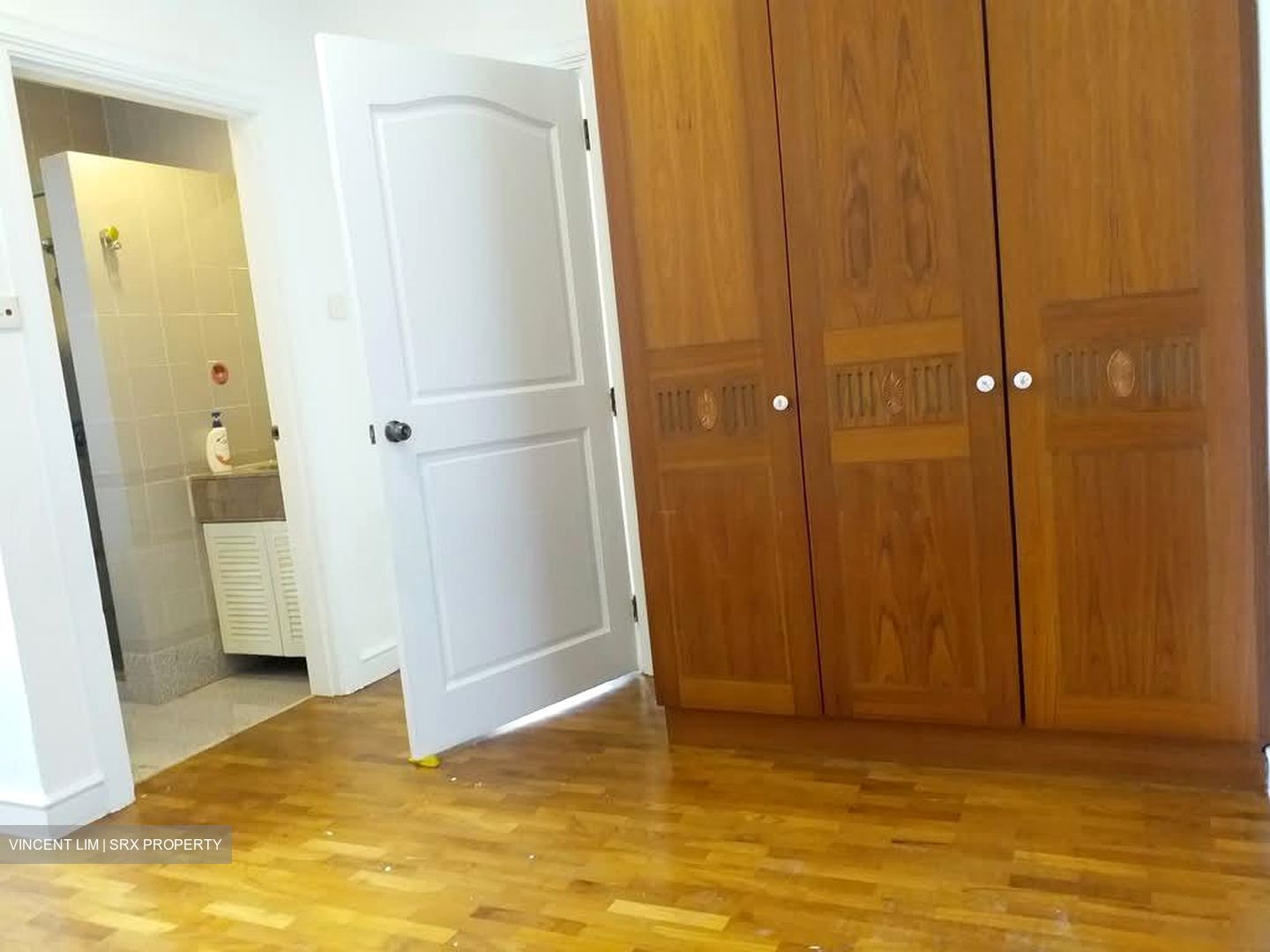 Leonie Condotel (D9), Condominium #573993031